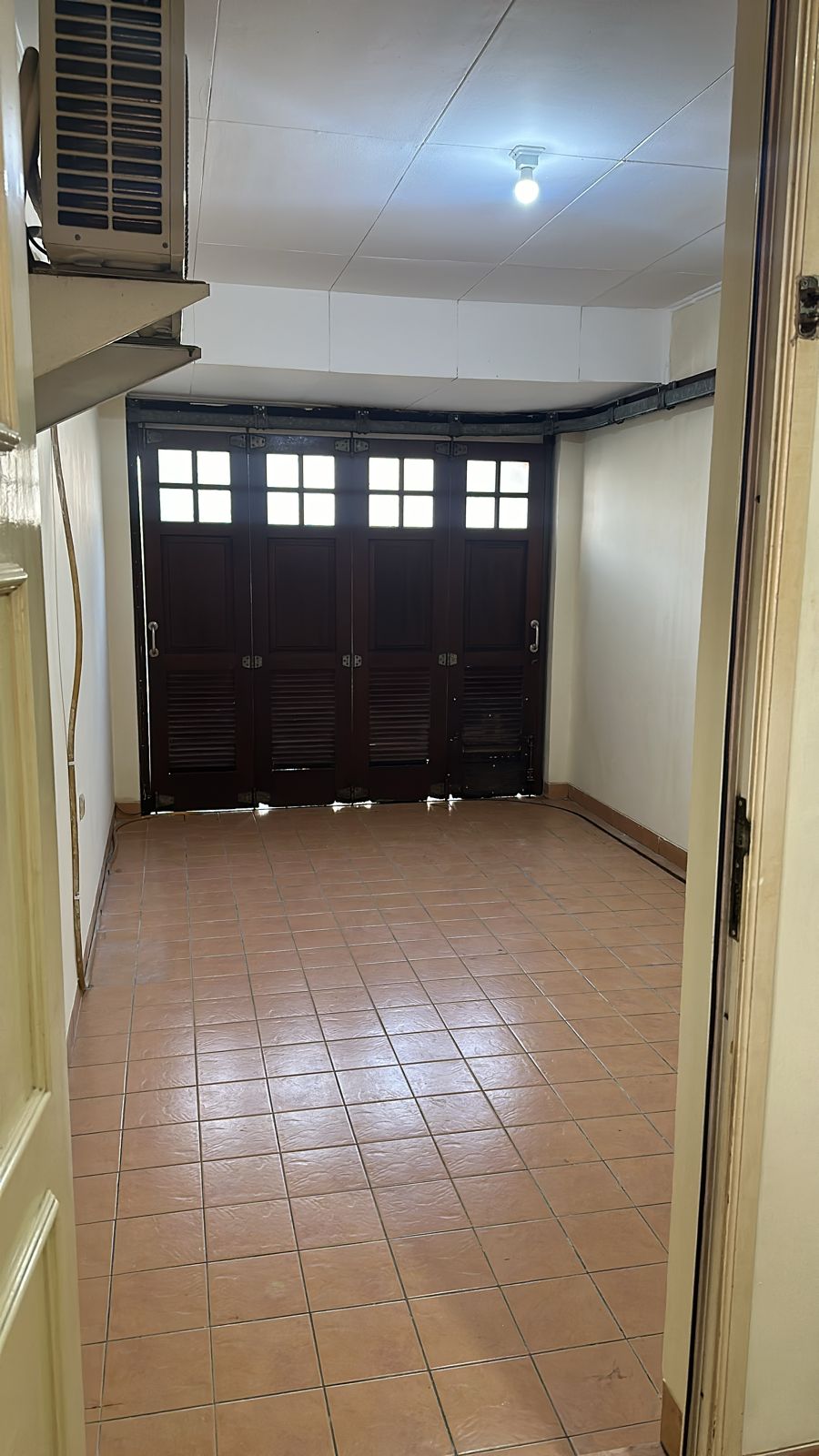 Rumah disewakan di Taman Simpruk Lippo Cikarang